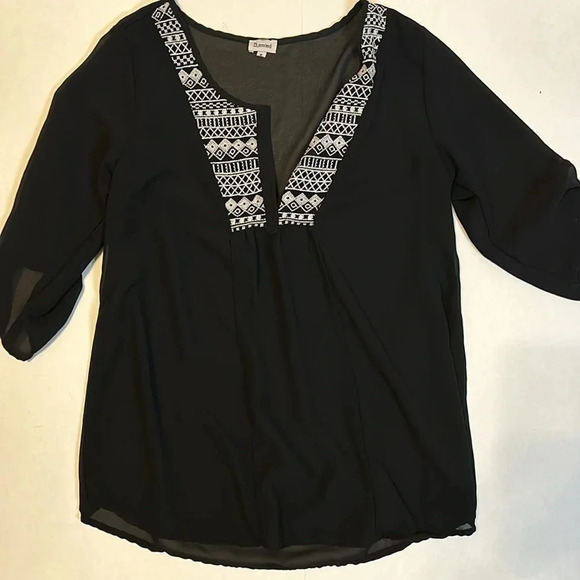 Black & White Blouse with Embroidery | Black & White Blouse | Embroidered - Picture 2 of 8